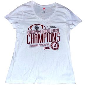 NWOT. HANES women’s size small Alabama Crimson Tide Champions 2016